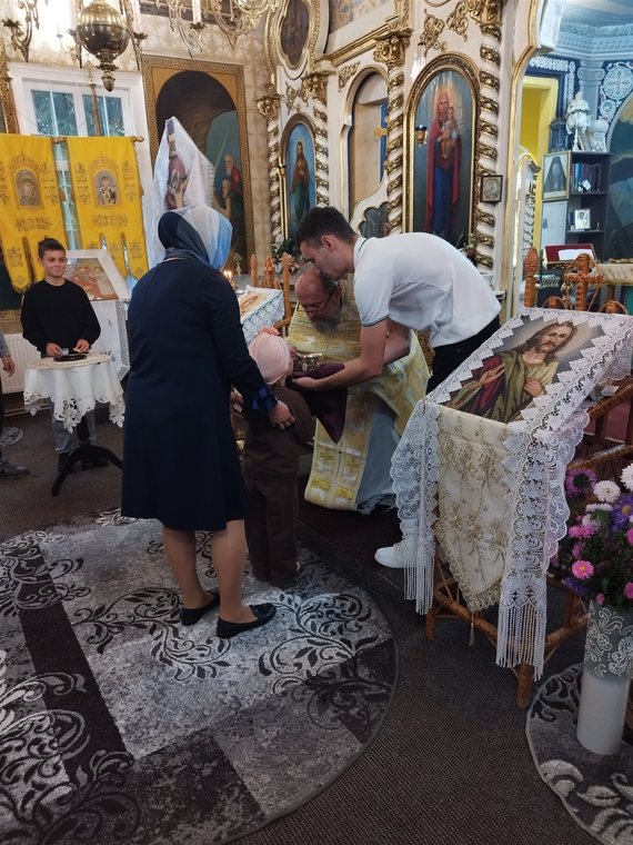 Împărtășirea celor mici
